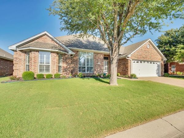 1115 Cresthaven Drive, Unit 13, Cedar Hill, TX 75104