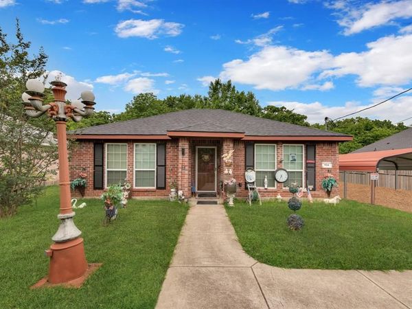 914 Armstrong Road, Seagoville, TX 75159