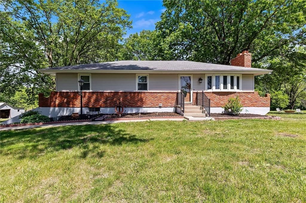 17306 Heidi Avenue, Lawson, MO 64062 Main Photo