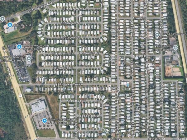8122 SE Skylark Avenue, Hobe Sound, FL 33455