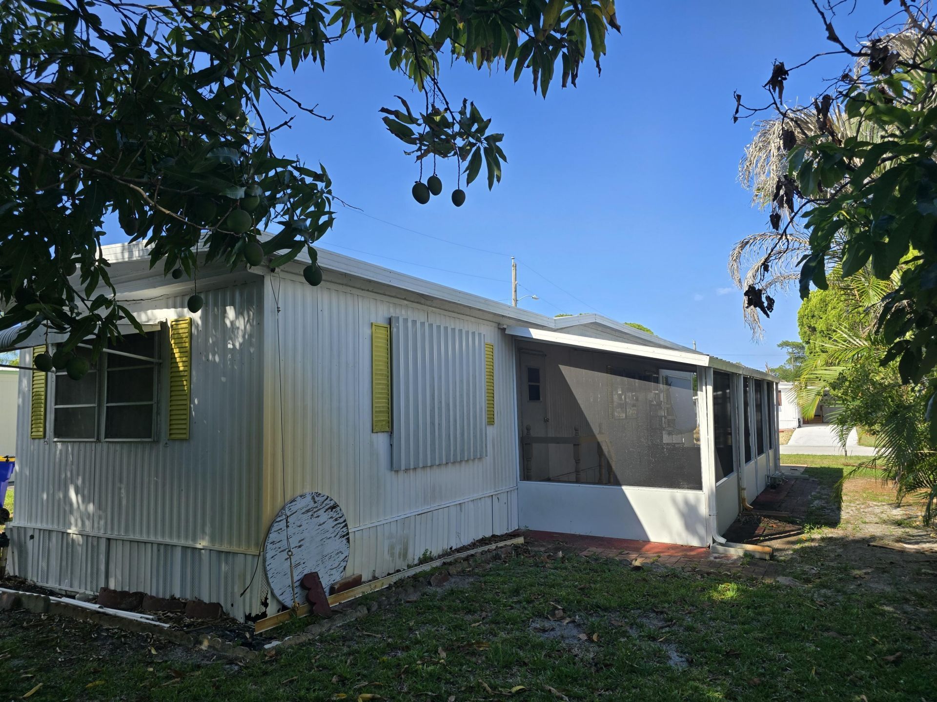 8122 SE Skylark Avenue, Hobe Sound, FL 33455 Photo