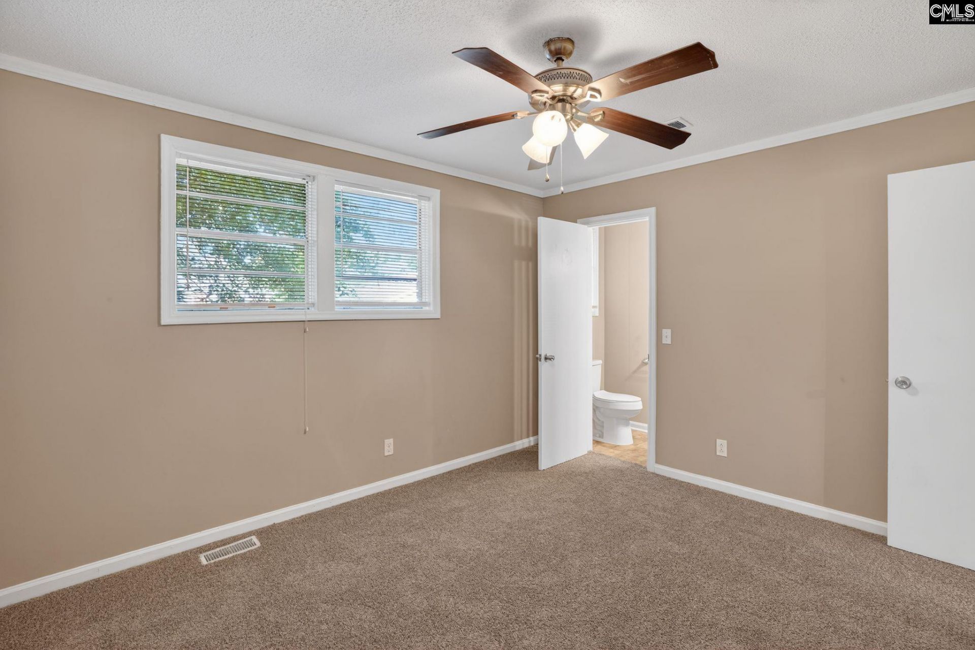 320 Sawtimber Lane  Photo 23