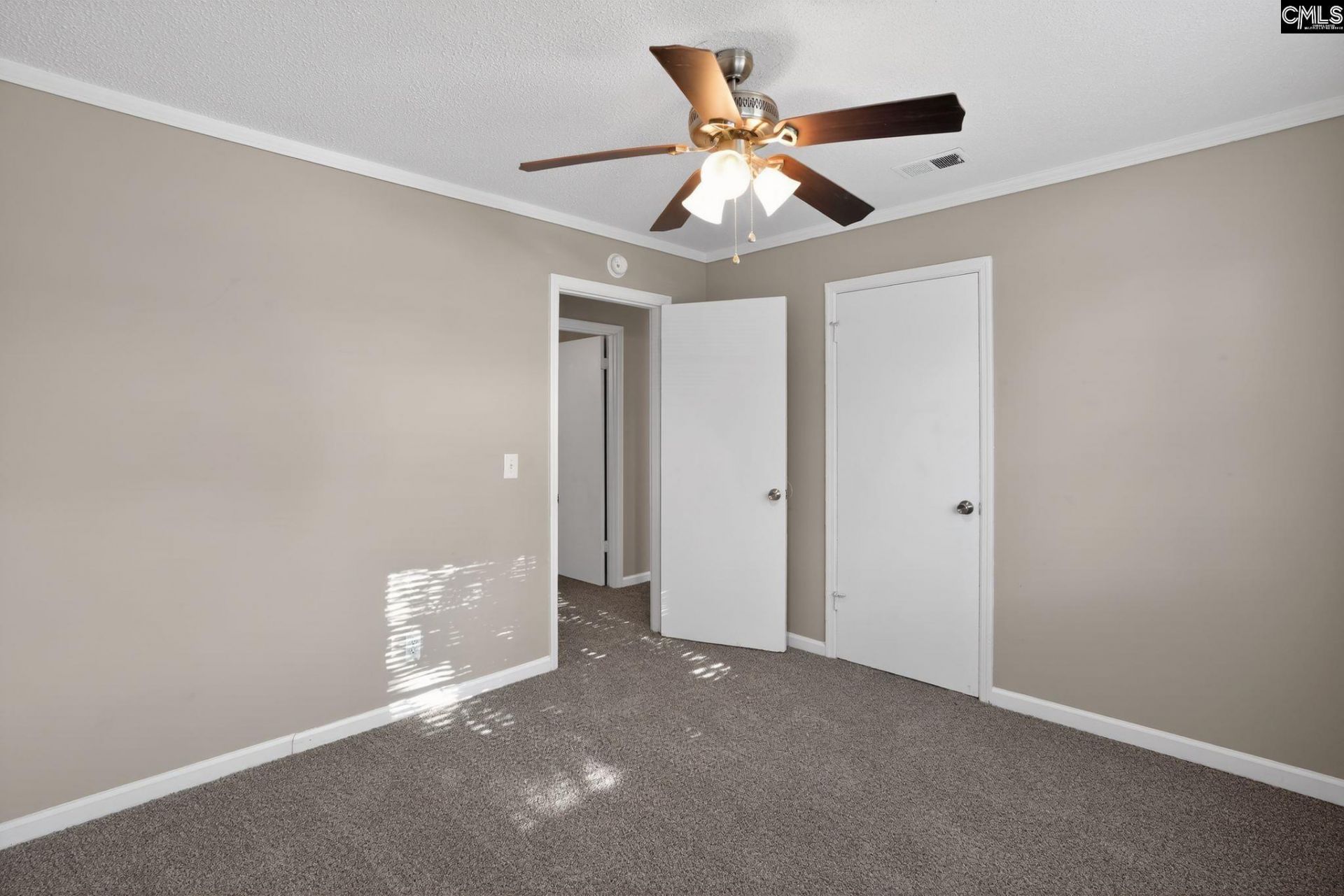 320 Sawtimber Lane  Photo 25