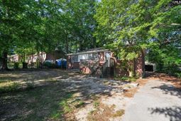 320 Sawtimber Lane  photo 4