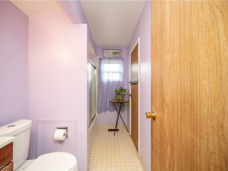 4463 Nantucket Drive, Youngstown, OH 44515 Photo 7