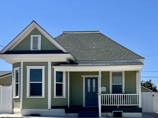 17125 S Denker Avenue, Gardena, CA 90247
