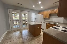 124 Taylor Circle photo 4