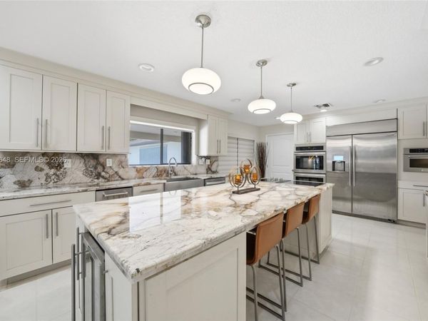 15130 SW 164th Ter, Miami, FL 33187