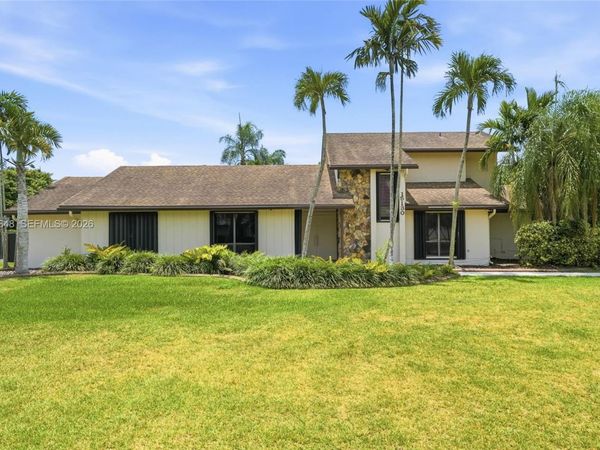 15130 SW 164th Ter, Miami, FL 33187