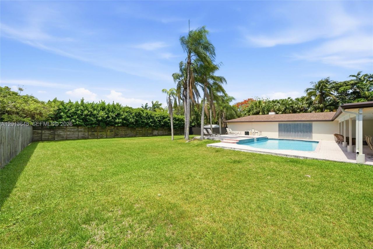 15130 SW 164th Ter, Miami, FL 33187 Photo