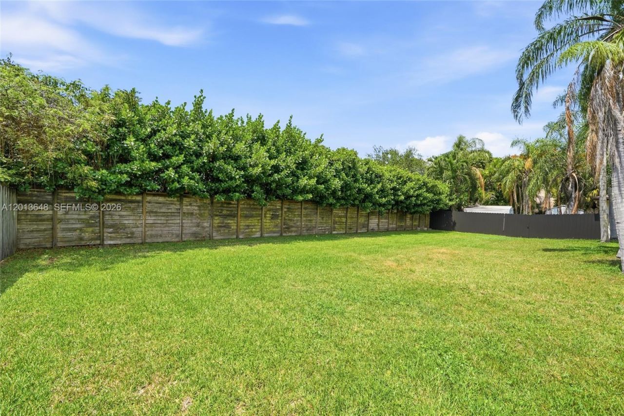 15130 SW 164th Ter, Miami, FL 33187 Photo