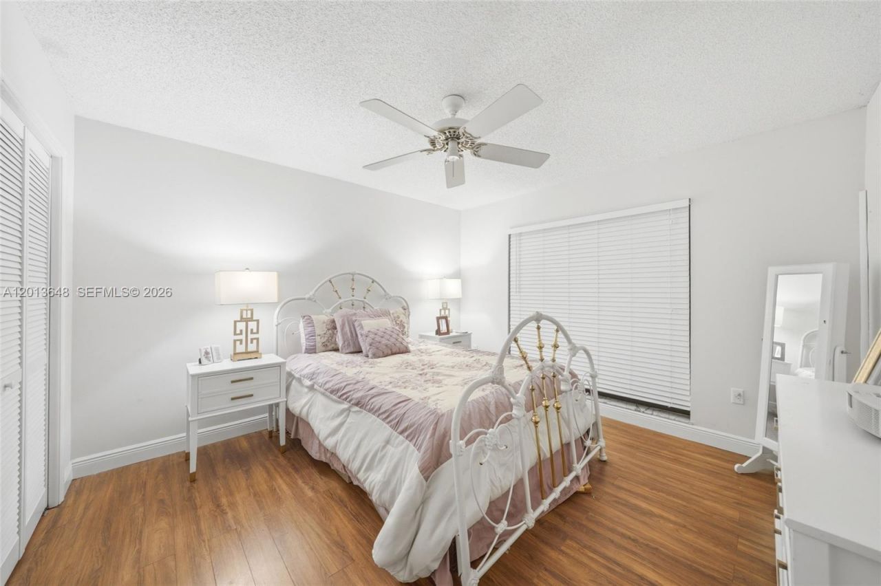 15130 SW 164th Ter, Miami, FL 33187 Photo