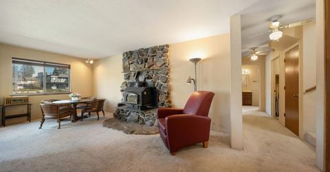 2215 Inverness Drive, South Lake Tahoe, CA 96150 Photo