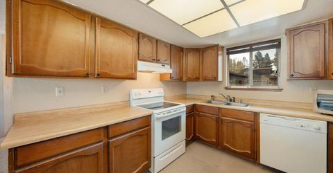 2215 Inverness Drive, South Lake Tahoe, CA 96150 Photo