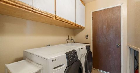2215 Inverness Drive, South Lake Tahoe, CA 96150 Photo