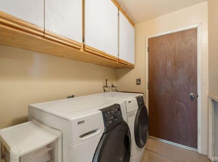 2215 Inverness Drive, South Lake Tahoe, CA 96150 Photo