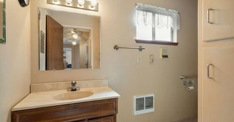 2215 Inverness Drive, South Lake Tahoe, CA 96150 Photo