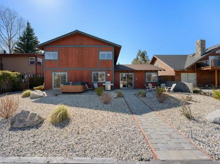 2215 Inverness Drive, South Lake Tahoe, CA 96150 Photo