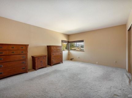 2215 Inverness Drive, South Lake Tahoe, CA 96150 Photo