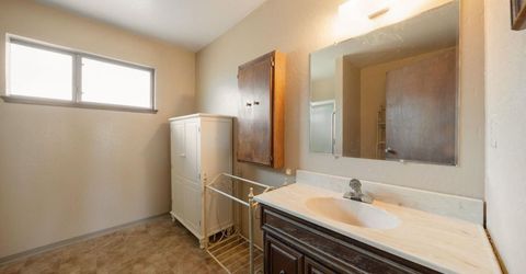 2215 Inverness Drive, South Lake Tahoe, CA 96150 Photo