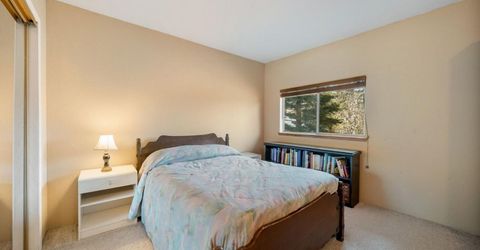 2215 Inverness Drive, South Lake Tahoe, CA 96150 Photo