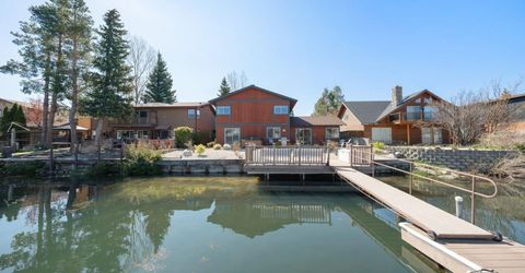 2215 Inverness Drive, South Lake Tahoe, CA 96150 Photo