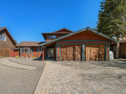 2215 Inverness Drive, South Lake Tahoe, CA 96150 Photo