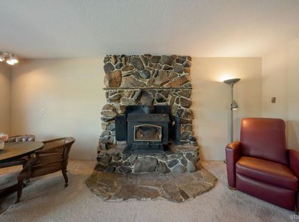 2215 Inverness Drive, South Lake Tahoe, CA 96150 Photo