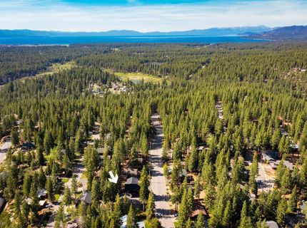 1920 High Meadow Trail, South Lake Tahoe, CA 96150 Photo