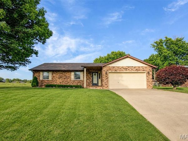 4441 Chantel Drive , Alton, IL 62002
