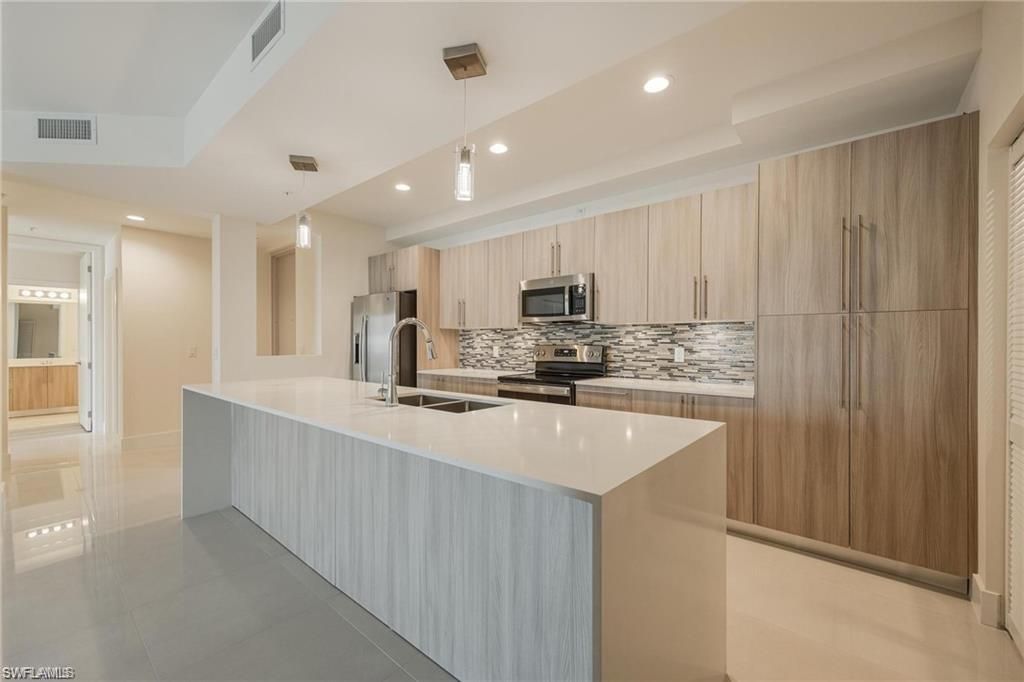 15901 Royal Pointe Ln , Unit 306, Fort Myers, FL 33908 Photo