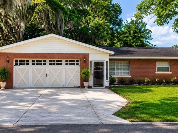 1215 E LAKESHORE BOULEVARD , ST CLOUD, FL 34769