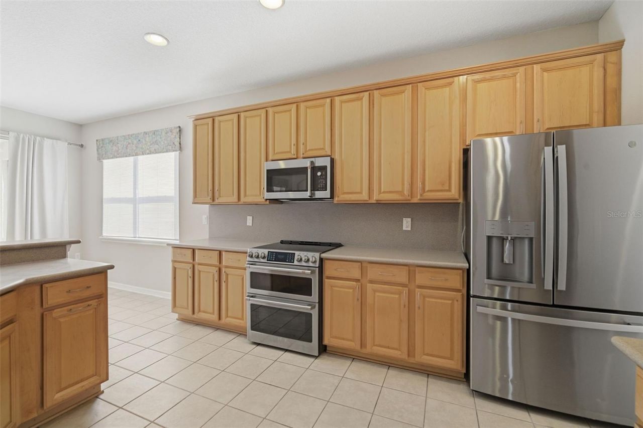 1520 Rhodeswell Lane , Dover, FL 33527 Photo