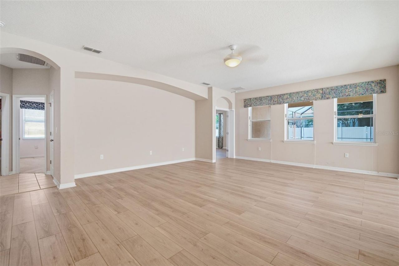 1520 Rhodeswell Lane , Dover, FL 33527 Photo