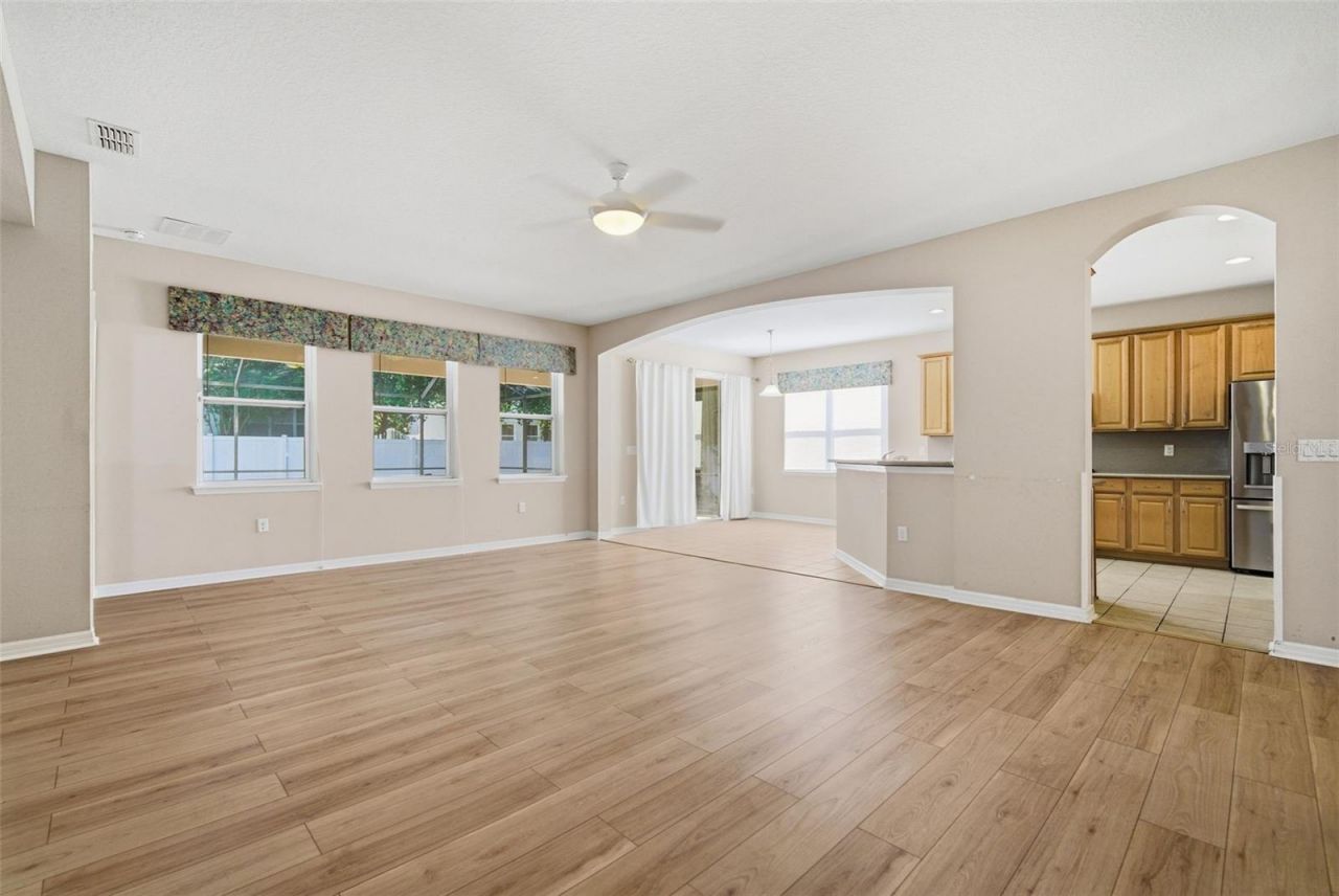 1520 Rhodeswell Lane , Dover, FL 33527 Photo