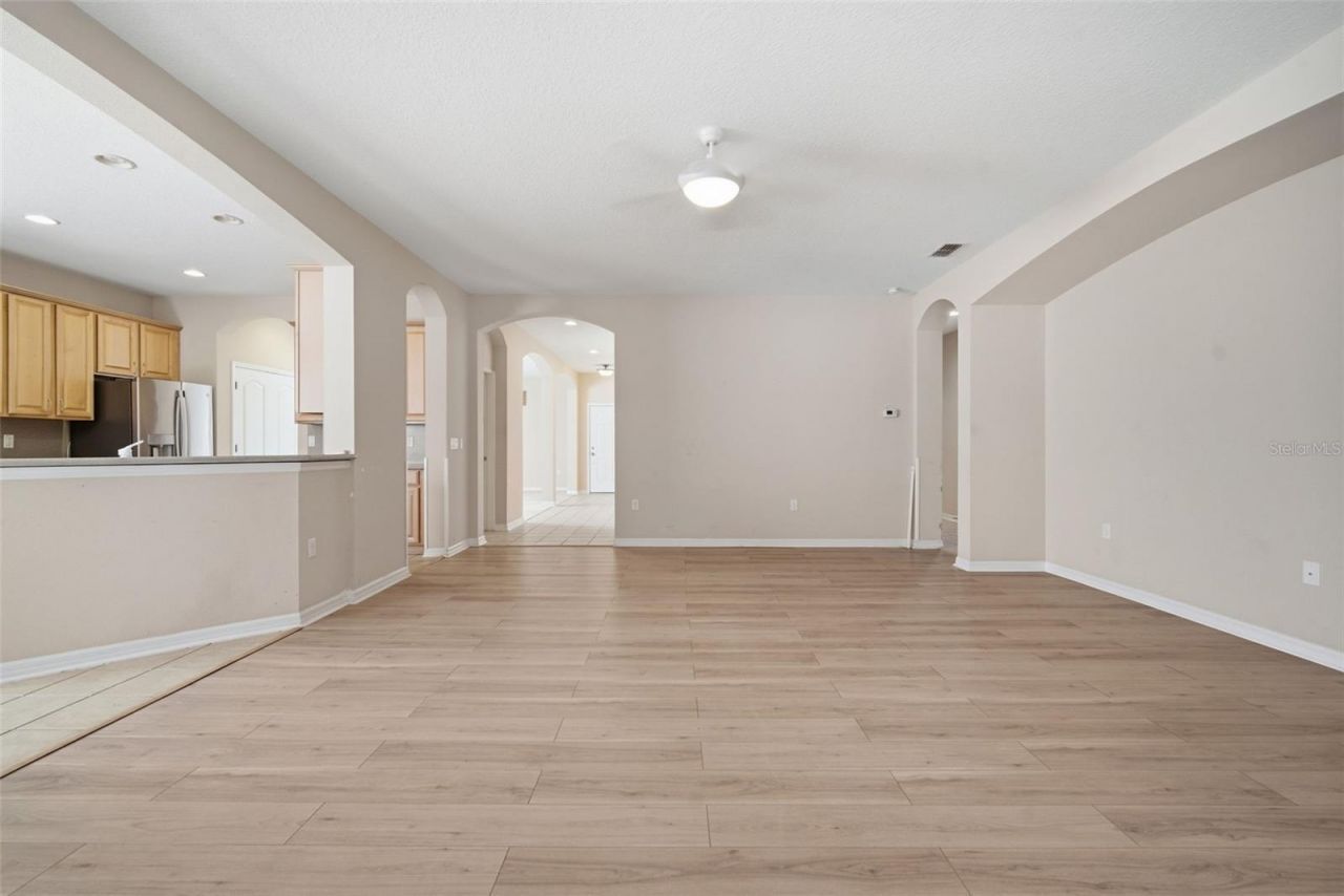 1520 Rhodeswell Lane , Dover, FL 33527 Photo