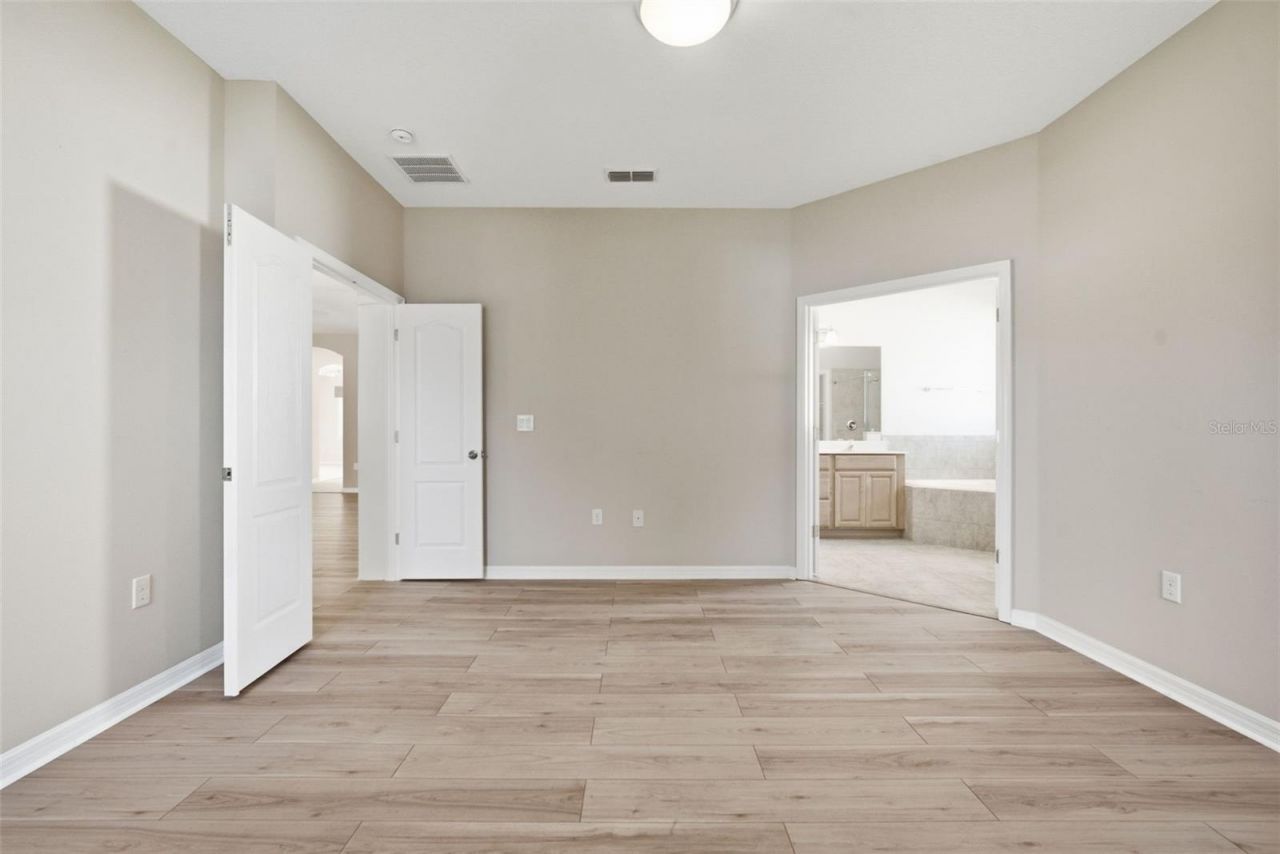 1520 Rhodeswell Lane , Dover, FL 33527 Photo