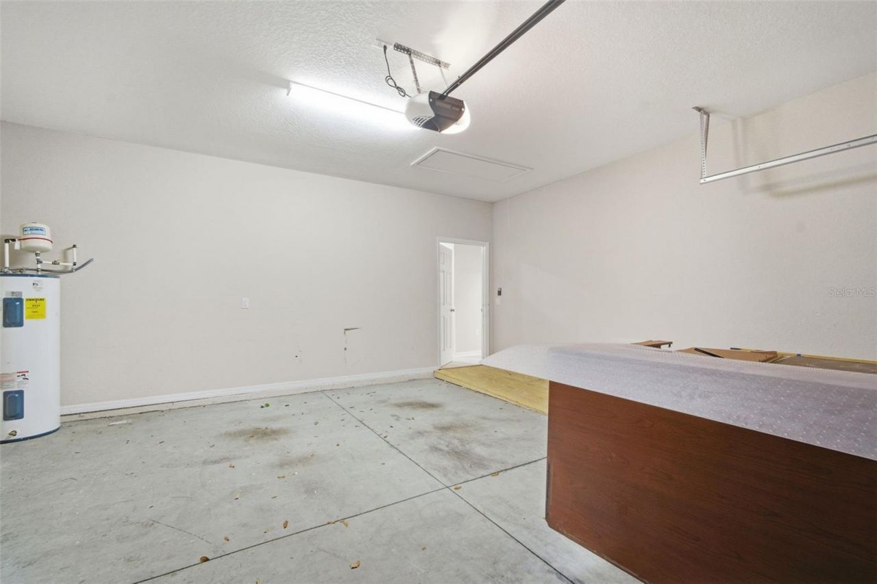 1520 Rhodeswell Lane , Dover, FL 33527 Photo