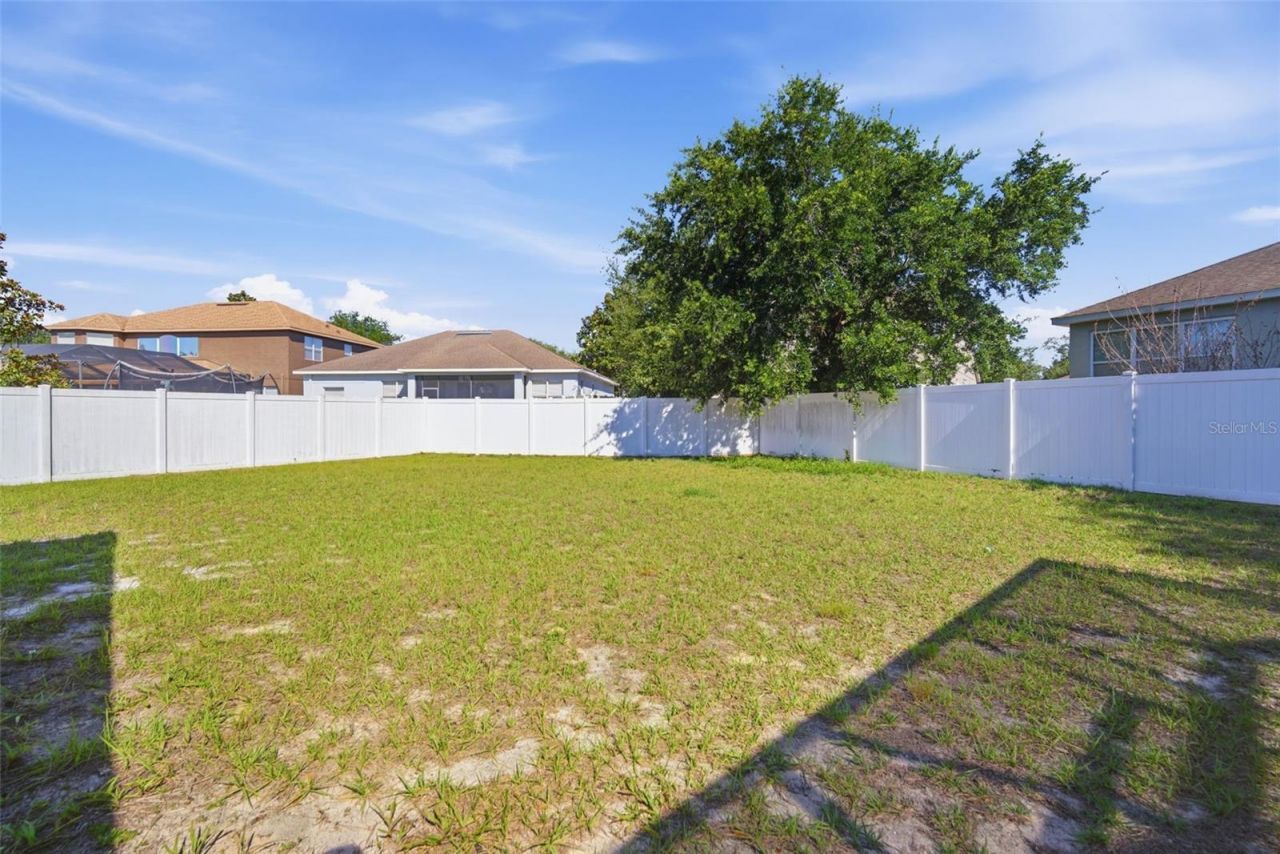 1520 Rhodeswell Lane , Dover, FL 33527 Photo