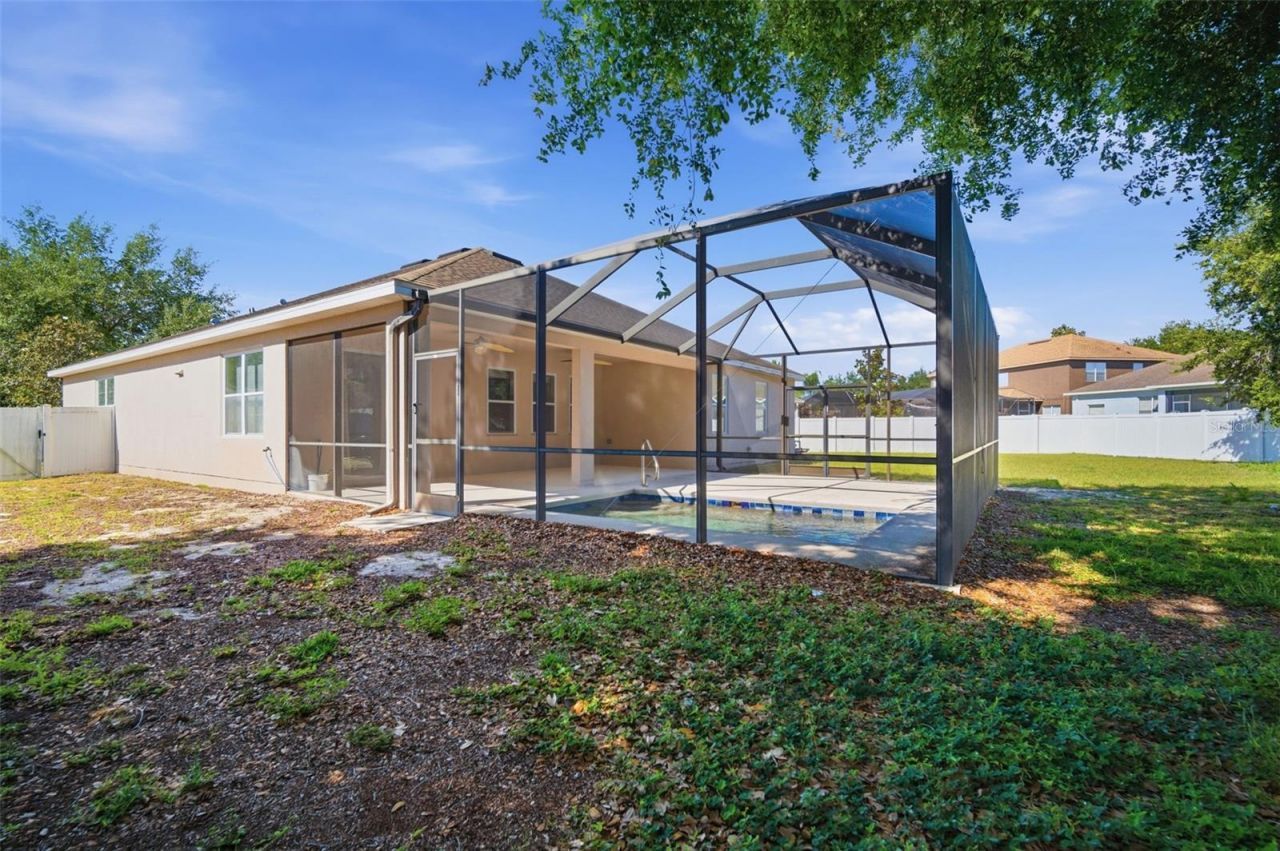1520 Rhodeswell Lane , Dover, FL 33527 Photo