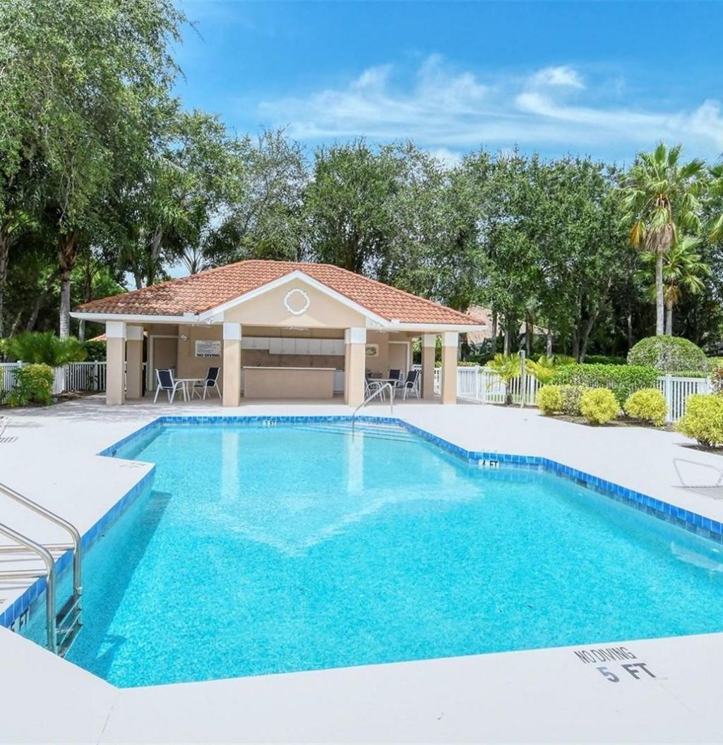 6836 Bay Hill Drive , Lakewood Ranch, FL 34202 Photo