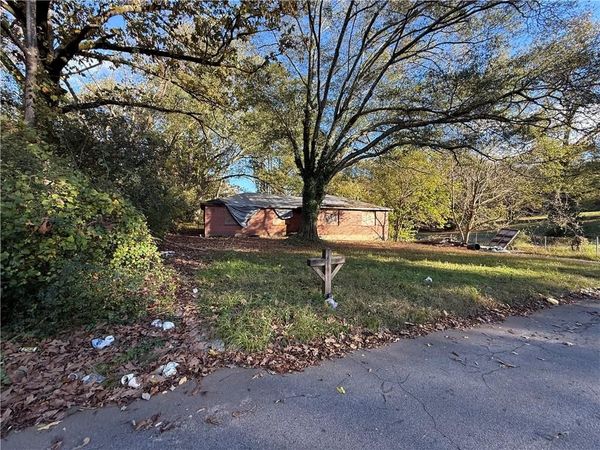 395 Woodlawn Avenue NW, Atlanta, GA 30318