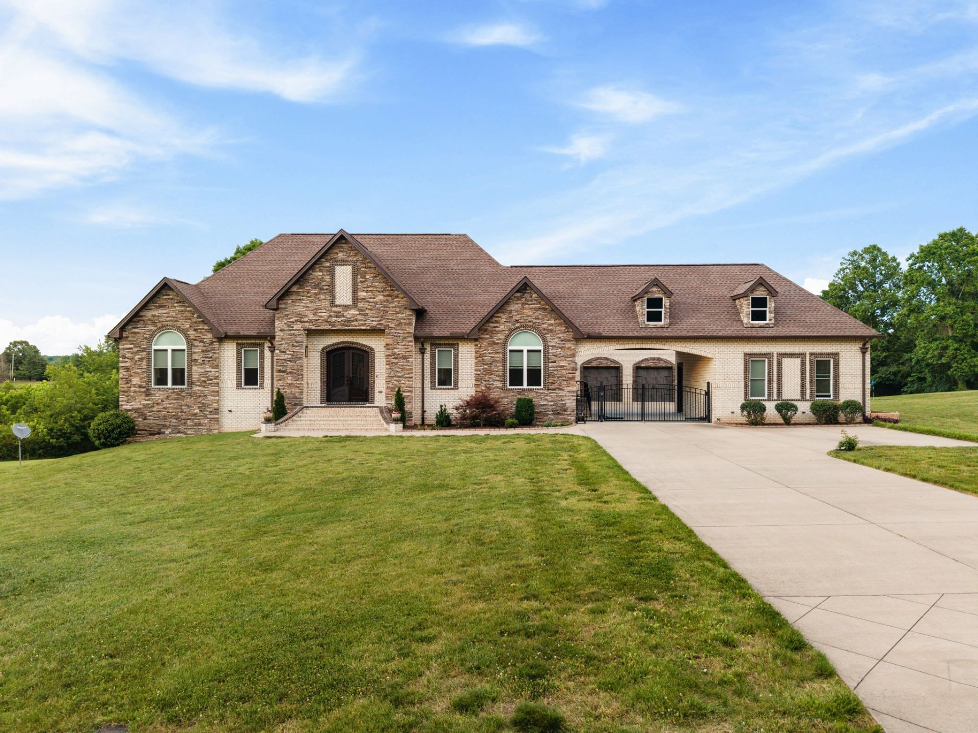 680 Williamson County Line Rd, Fairview, TN 37062 Main Photo