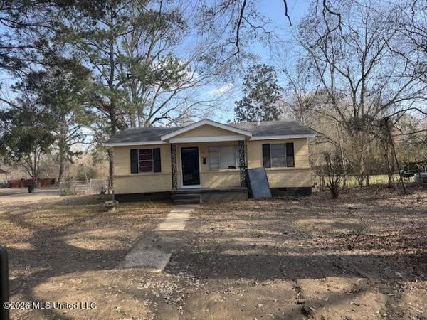 3942 Obannon Drive, Jackson, MS 39213