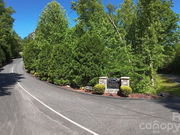 11 Summit Parkway, Bostic, NC 28018
