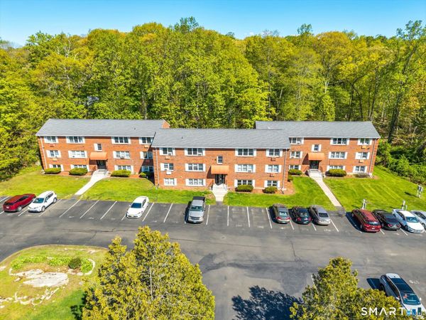 40-44 Briarwood , Branford, CT 06405