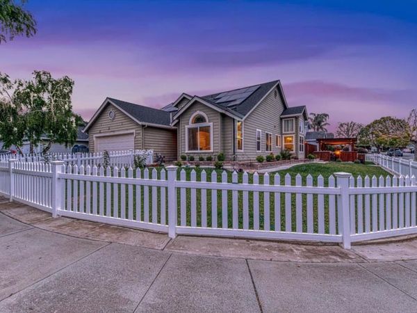1123 Cabot Way, Salinas, CA 93906
