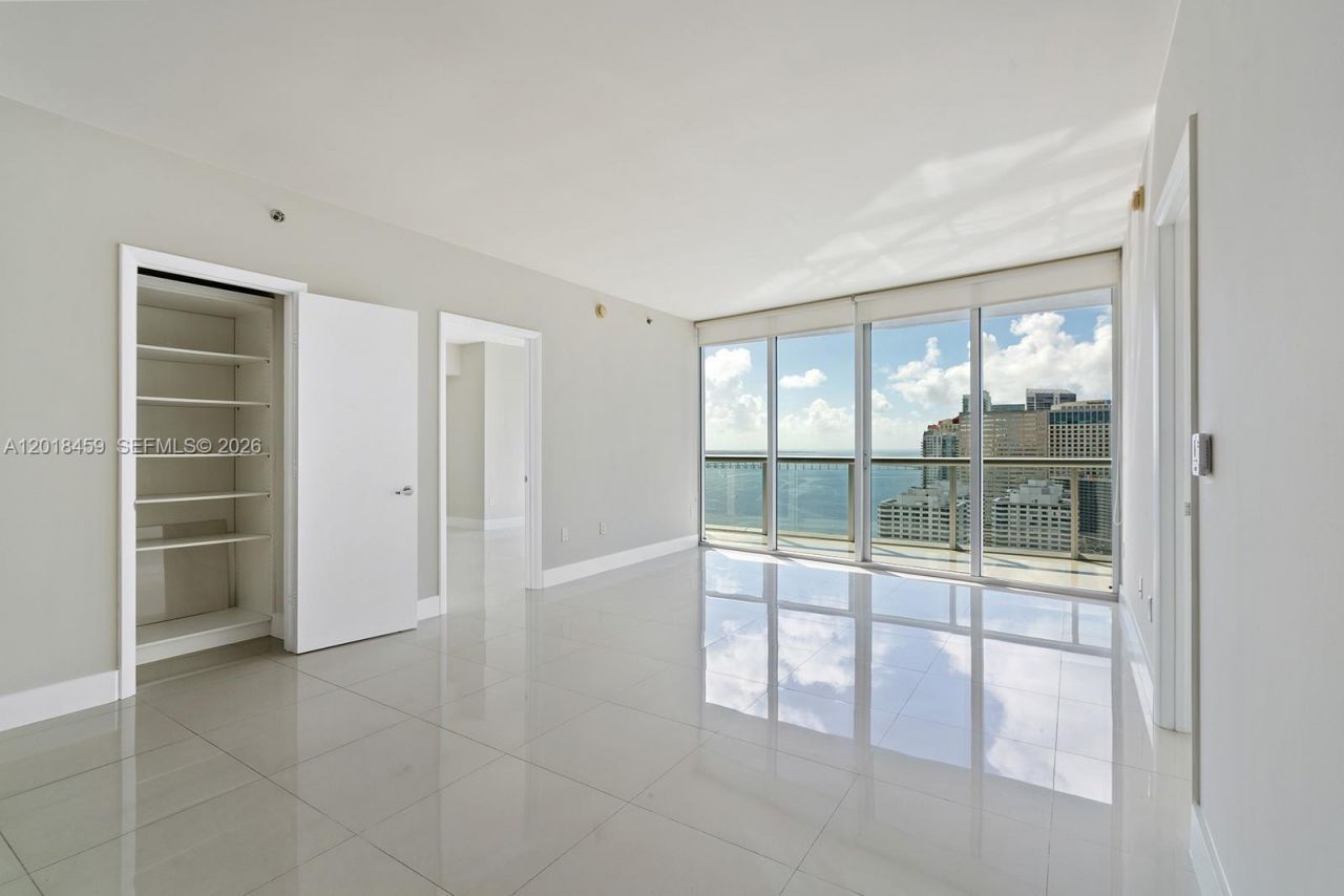 495 Brickell Ave , Unit 2703, Miami, FL 33131 Photo