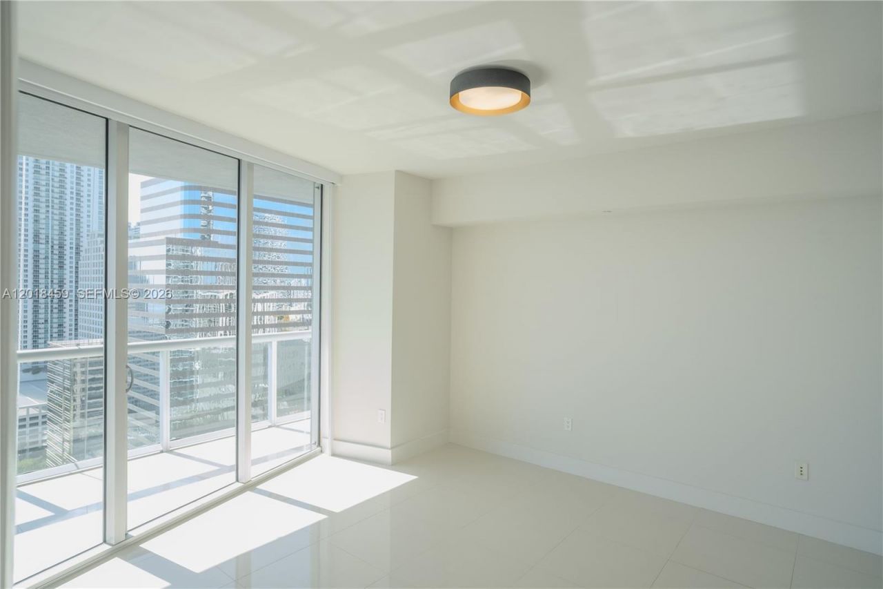 495 Brickell Ave , Unit 2703, Miami, FL 33131 Photo