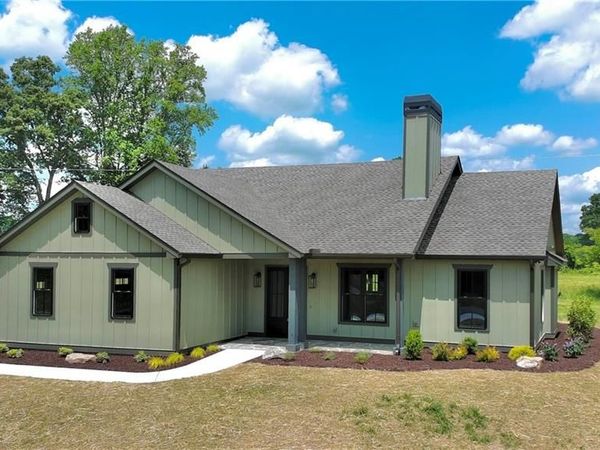100 Redridge Road , Morganton, GA 30560